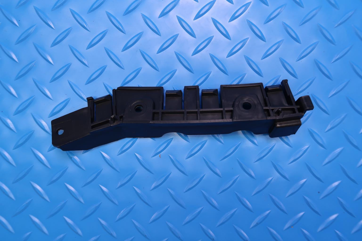 Bentley Bentayga front bumper left bracket #12861