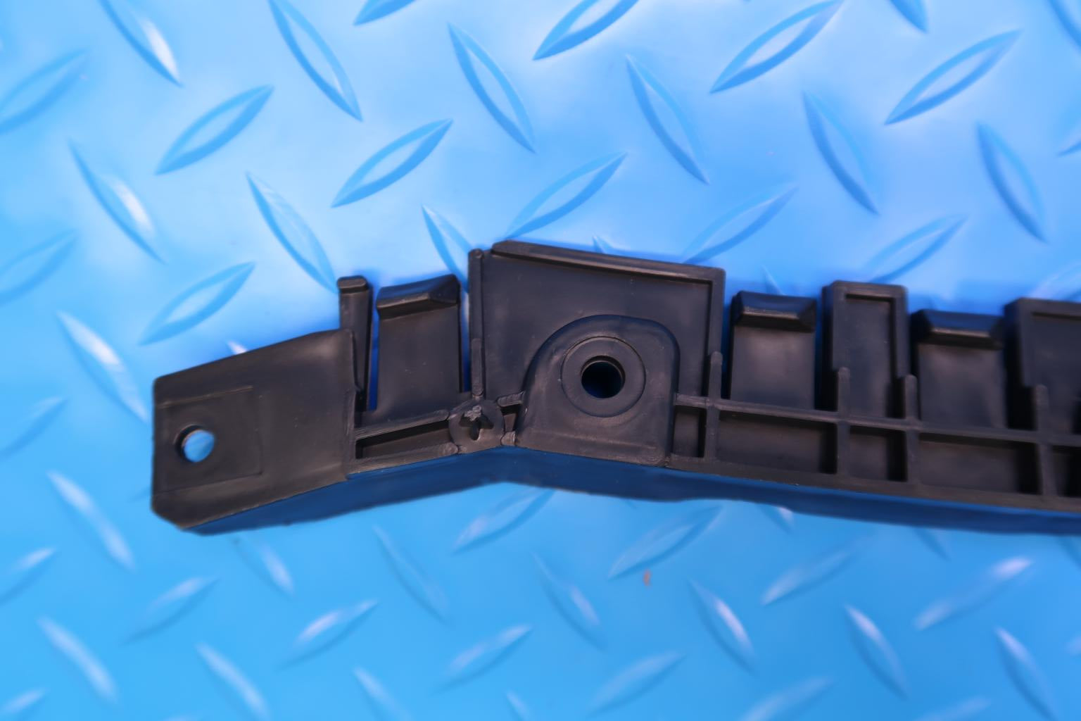 Bentley Bentayga front bumper left bracket #12861