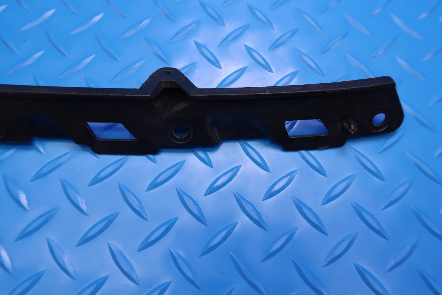 Bentley Bentayga front bumper right guide bracket #12865