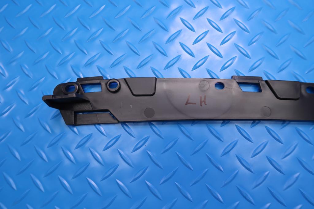 Bentley Continental Flying Spur front bumper left guide bracket #12870