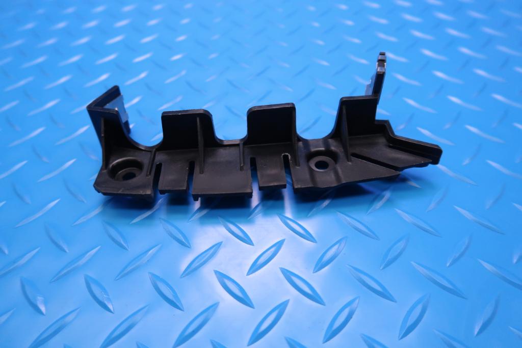 Bentley Continental GT GTC front bumper left guide bracket #12873