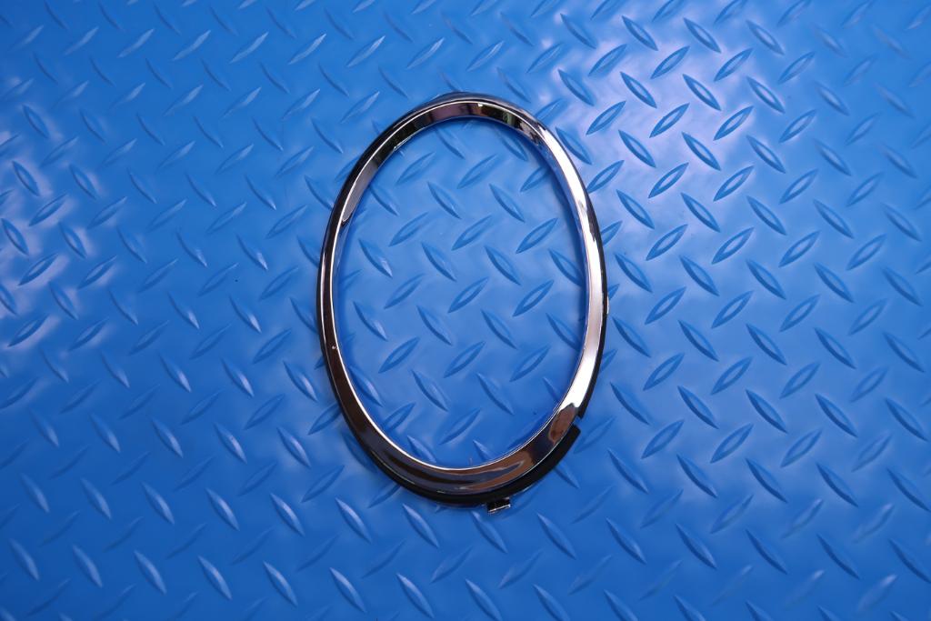 Bentley Gt Gtc chrome left outer headlight ring #12886