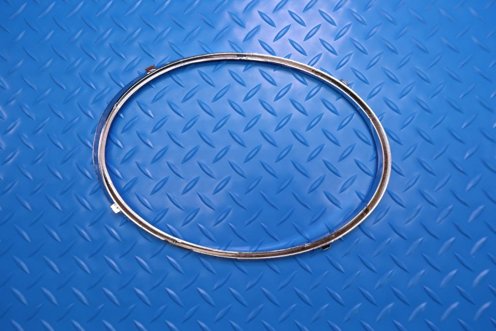 Bentley Flying Spur right outer chrome headlight ring #12898