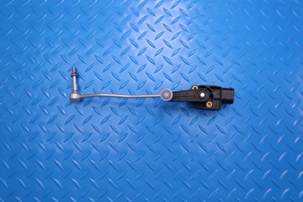 Bentley Continental Gt Flying Spur right front height level sensor #12884
