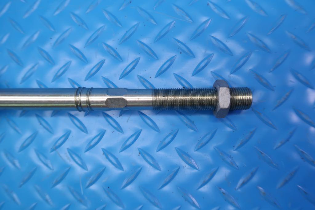Bentley Bentayga left or right inner tie rod end 1pc #12420