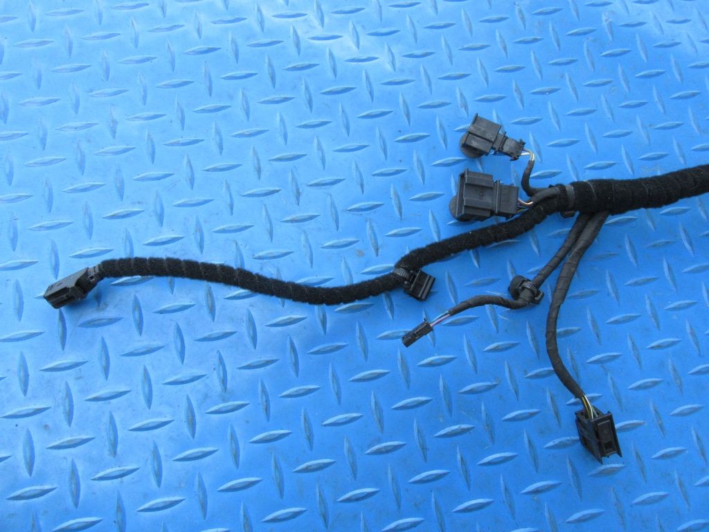 Bentley Flying Spur rear seat wire harness #6427