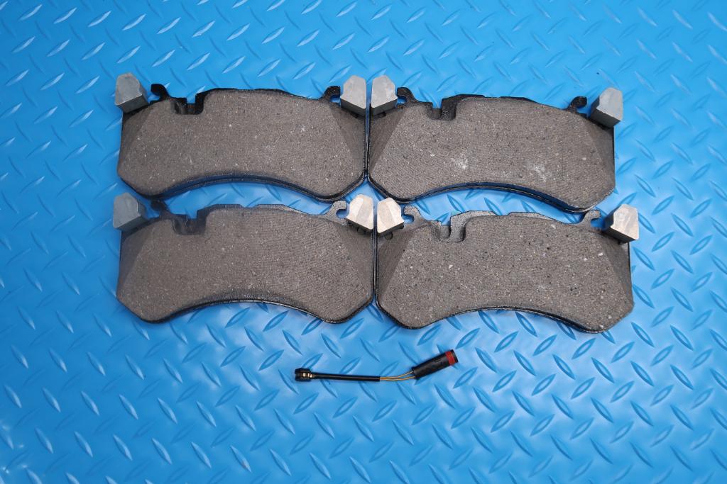 Mercedes E63 AMG S front brake pads low dust TopEuro #12927
