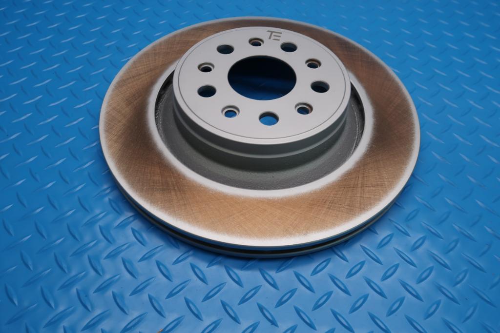 Maserati Levante front rear brake pads rotors TopEuro #13104