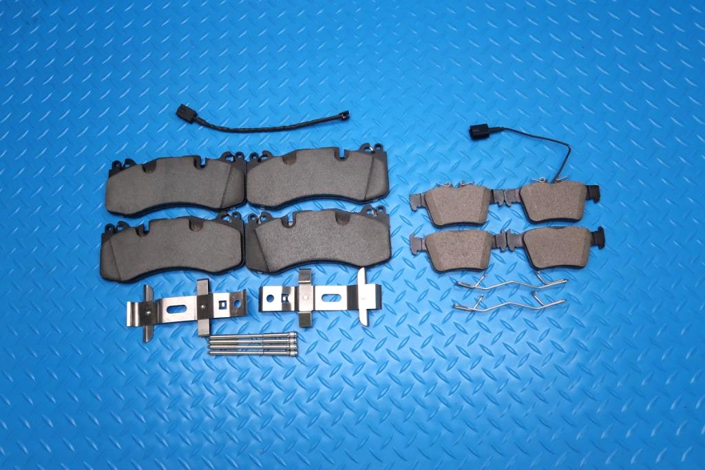 Maserati Levante front rear brake pads rotors TopEuro #13104