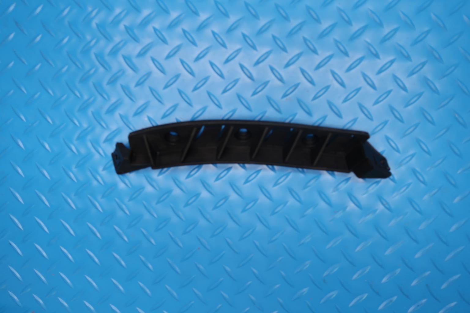 Bentley Bentayga front bumper brackets left & right #13089