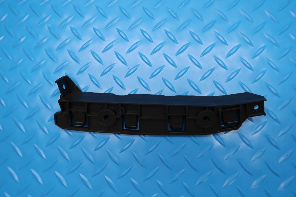 Bentley Bentayga front bumper left outer bracket #13091