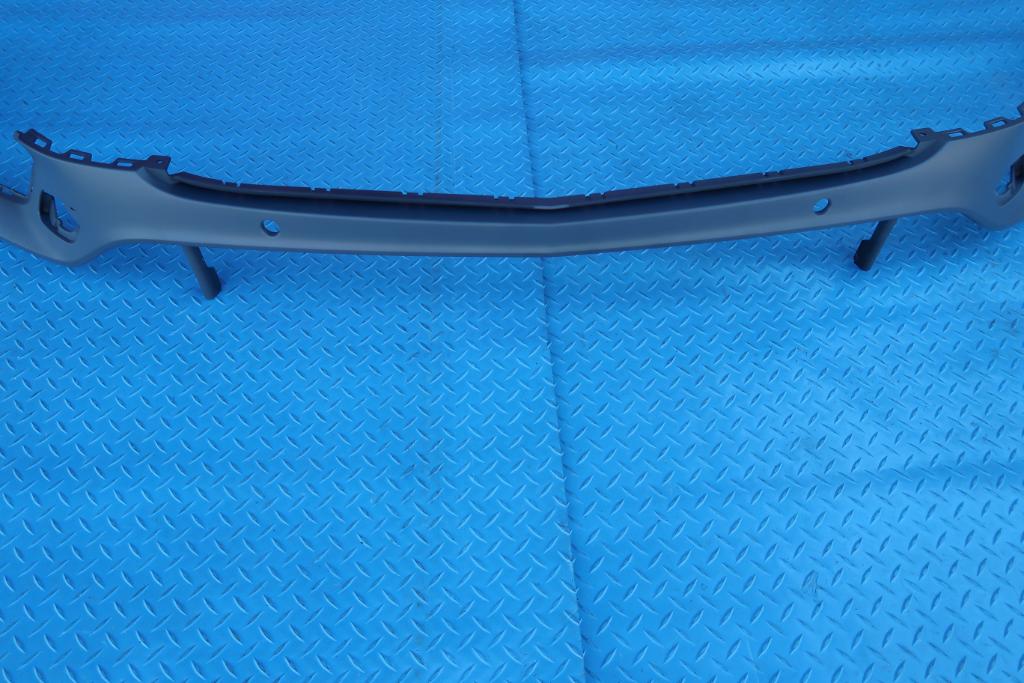 Bentley Bentayga front bumper cover with grilles #12424