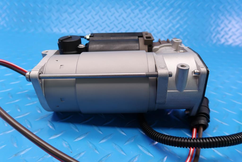 Bentley Continental Flying Spur GT GTC air suspension pump #12467