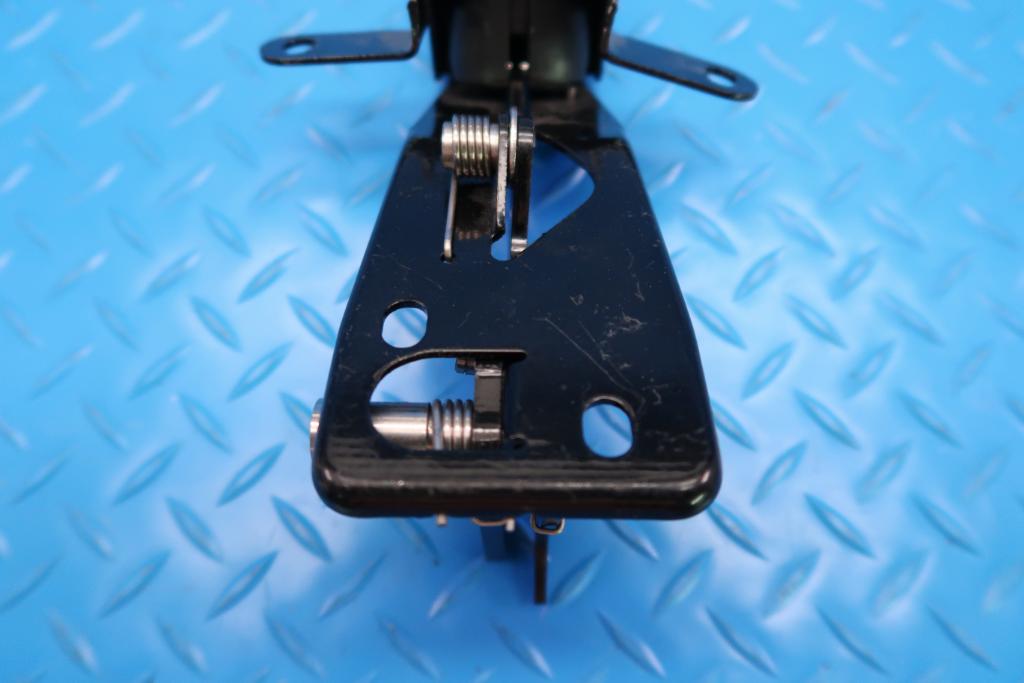 Bentley Continental Flying Spur GT GTC hood safety catch lock latch #12468
