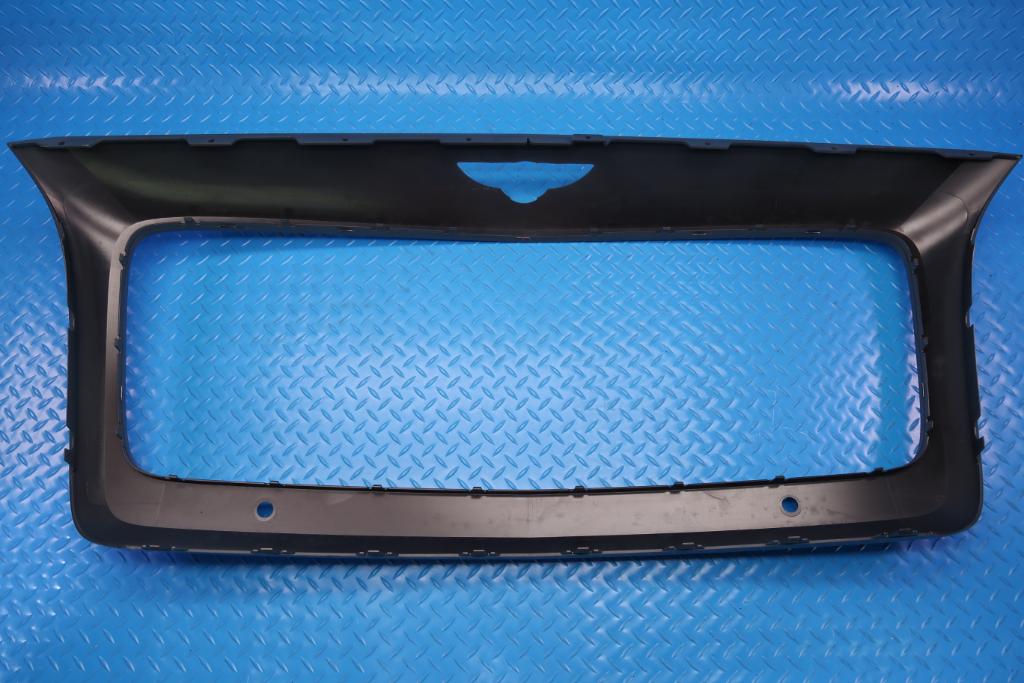 Bentley Continental Flying Spur Mulliner radiator grille surround #12431