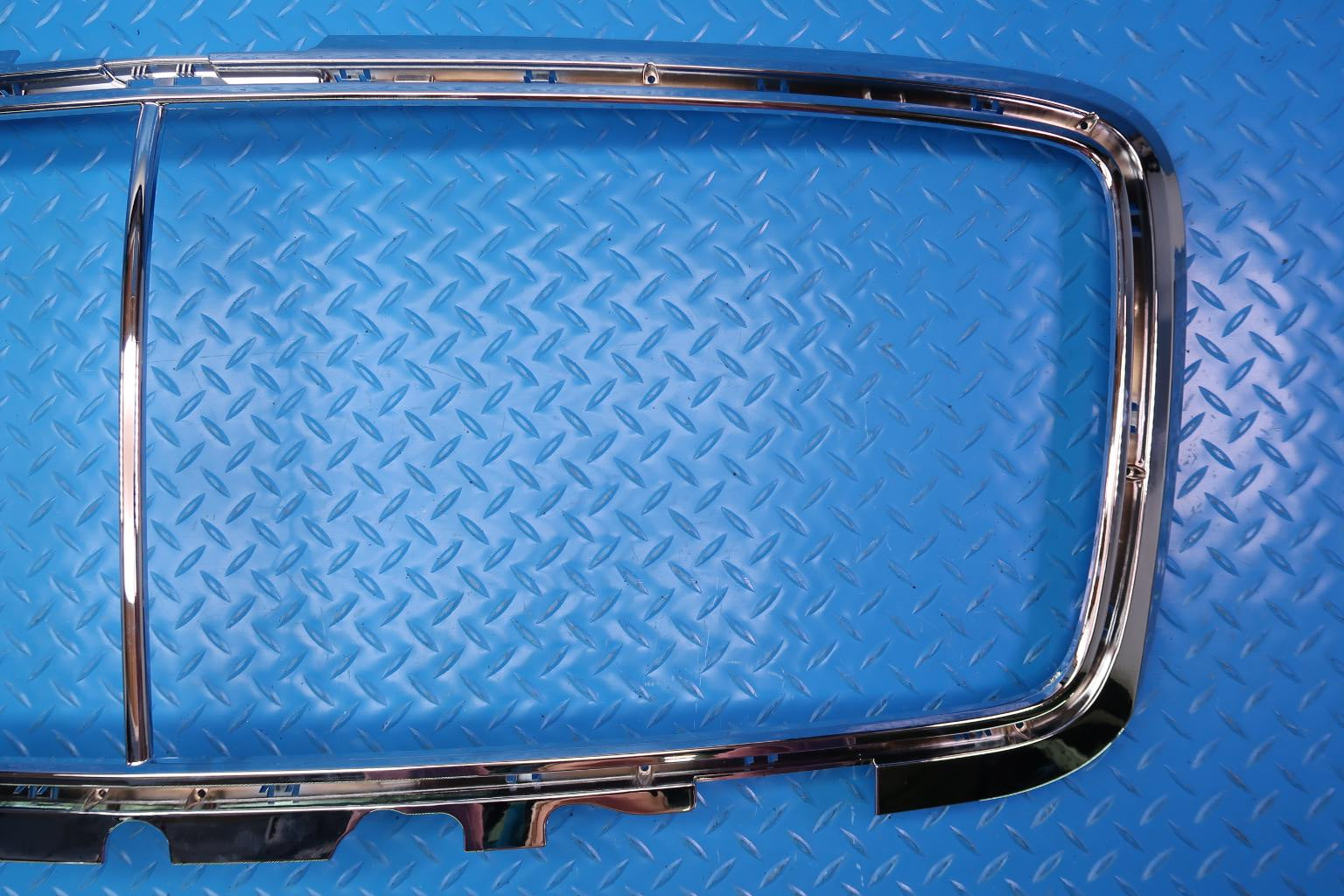 Bentley Continental Flying Spur Mulliner main radiator grille trim #12427