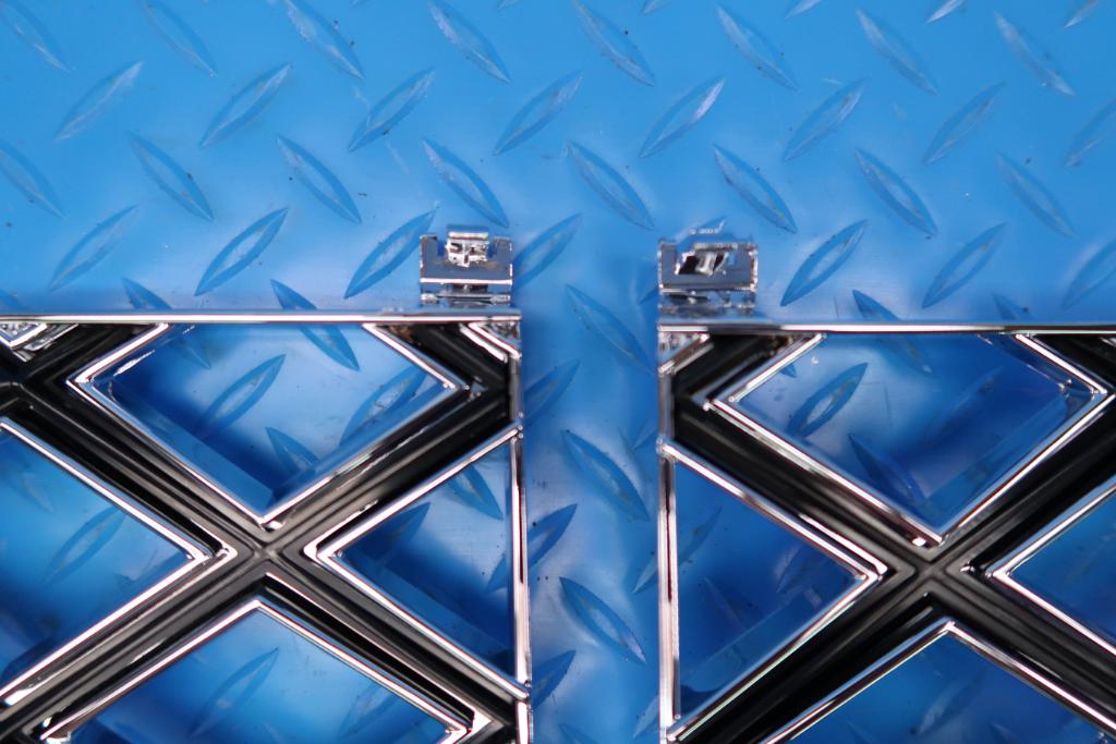 Bentley Continental Flying Spur Mulliner main radiator grille #12428