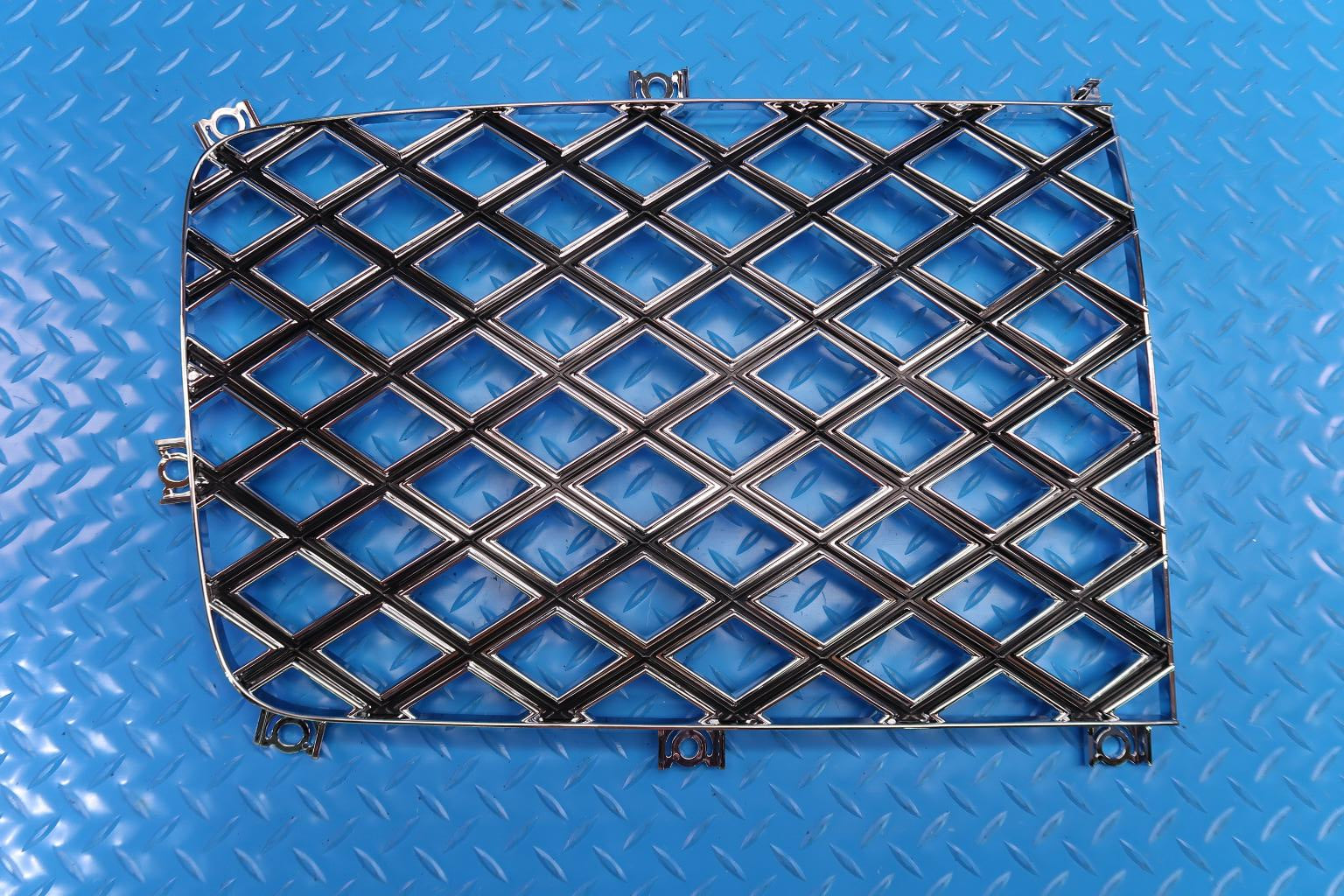 Bentley Continental Flying Spur Mulliner main radiator grille #12428
