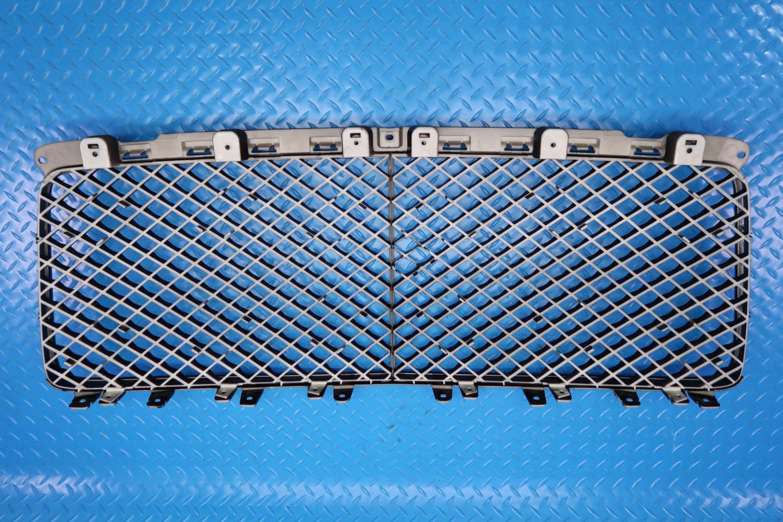 Bentley Bentayga front black grille inserts + trim #12432