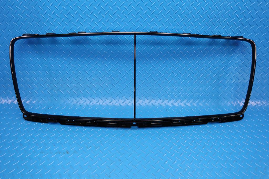 Bentley Bentayga front black grille trim #12433