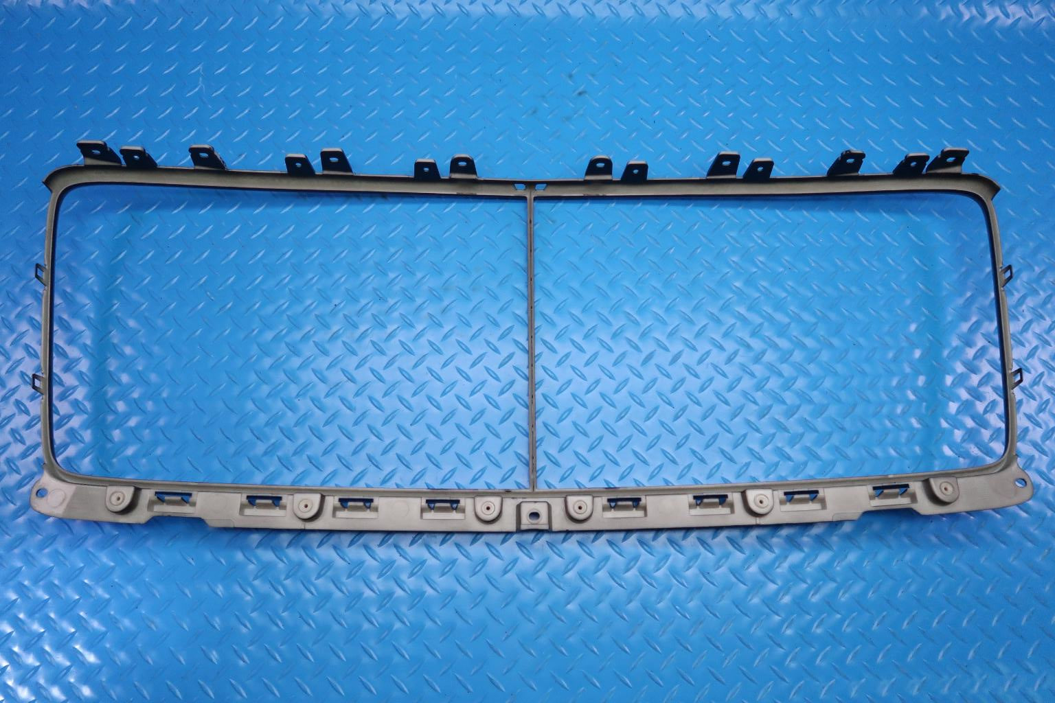 Bentley Bentayga front black grille trim #12433