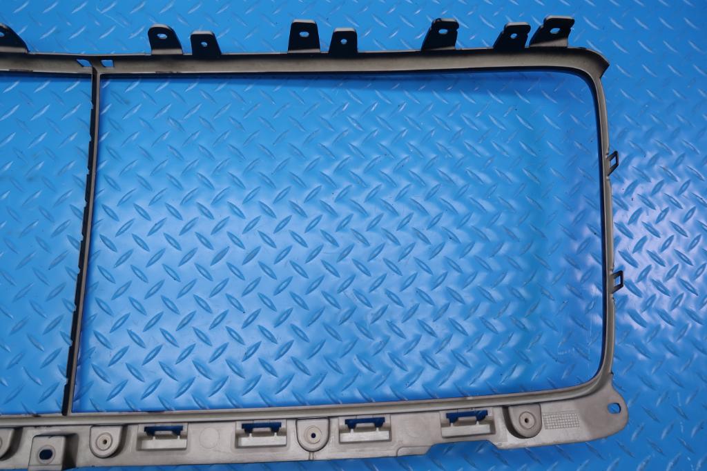 Bentley Bentayga front black grille trim #12433