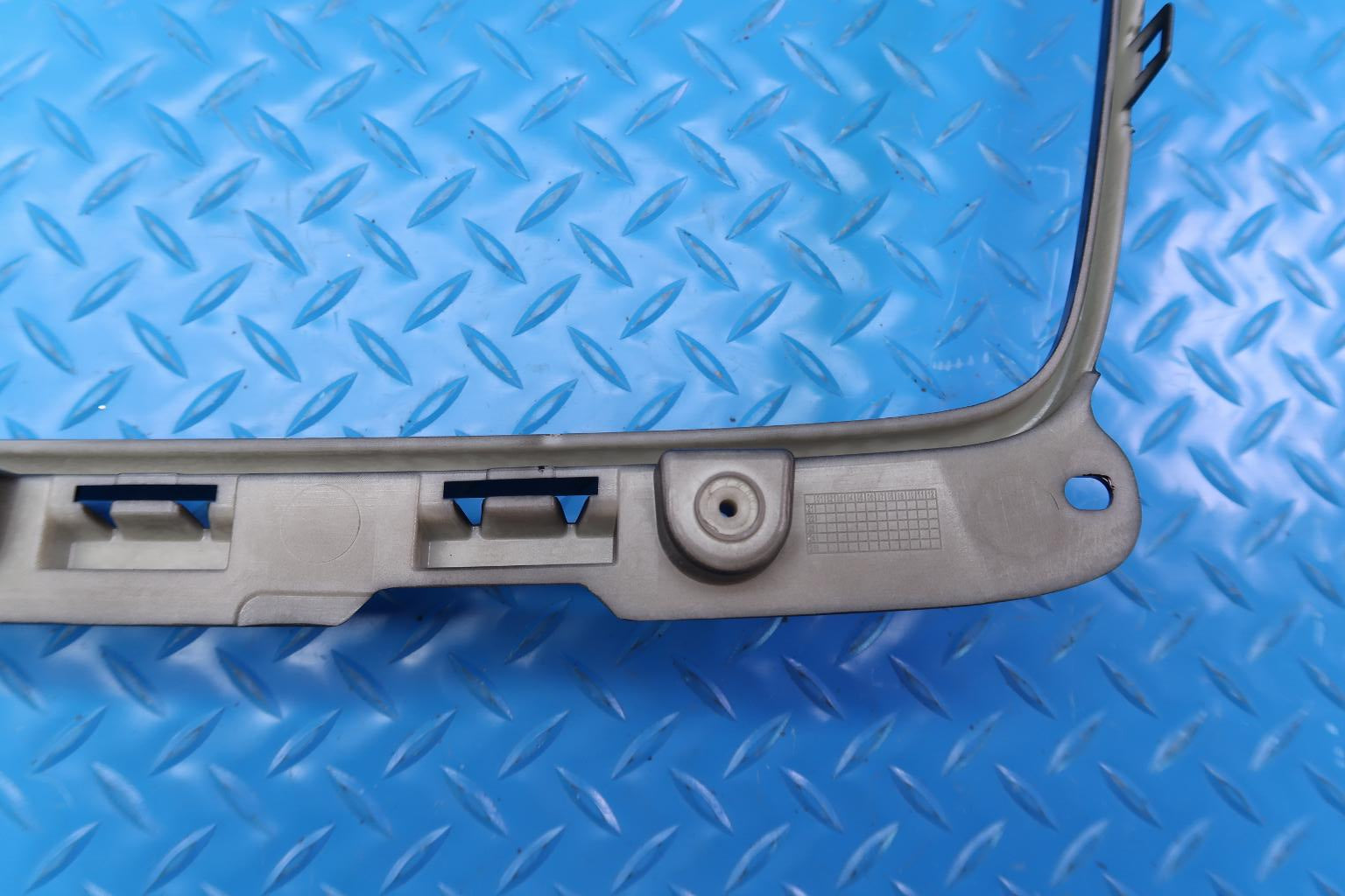Bentley Bentayga front black grille trim #12433