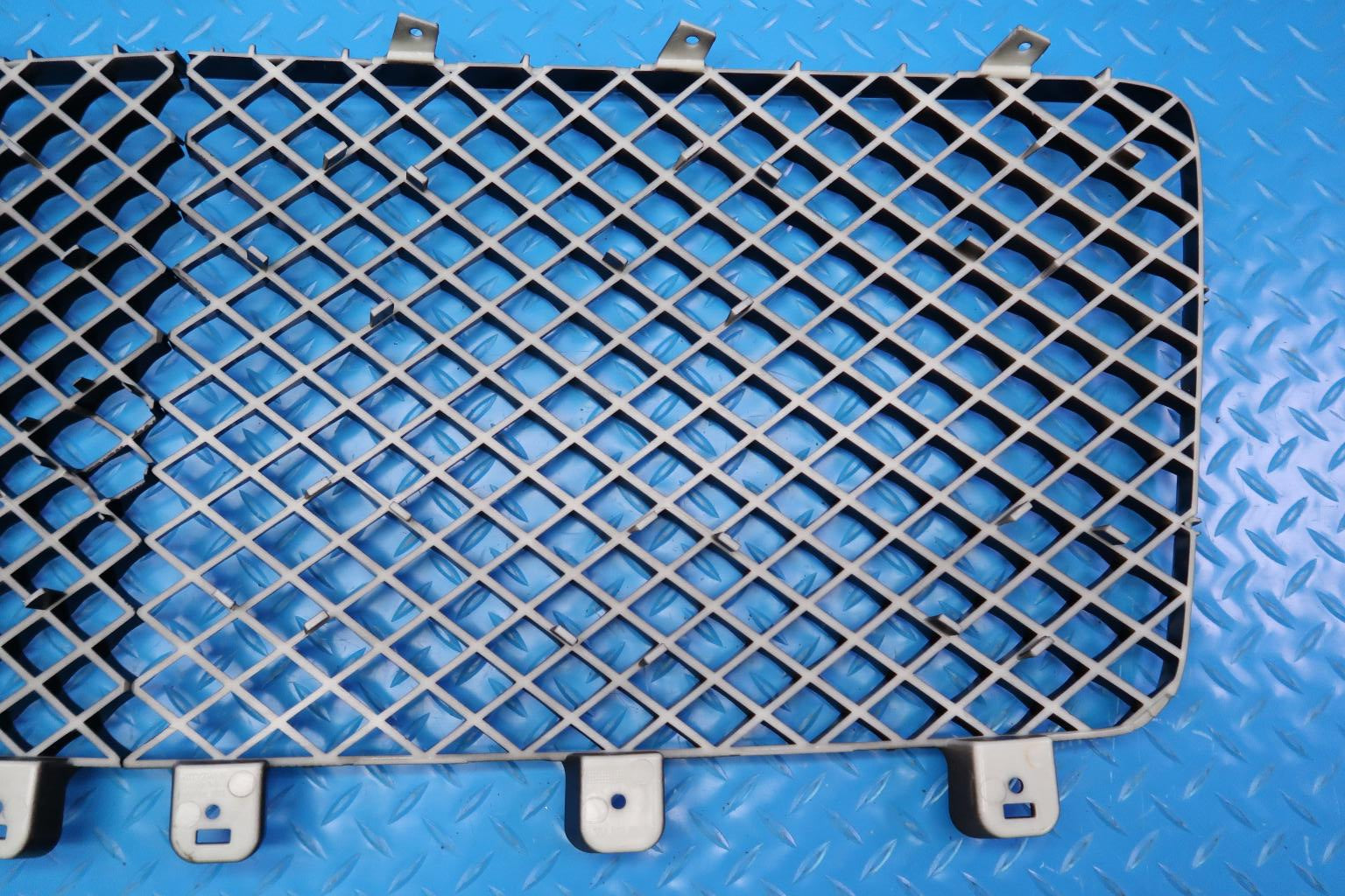 Bentley Bentayga front black left & right grille inserts #12434