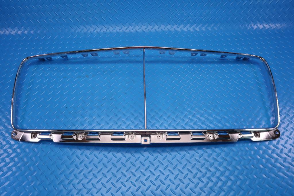 Bentley Bentayga front chrome grille surround trim #12438