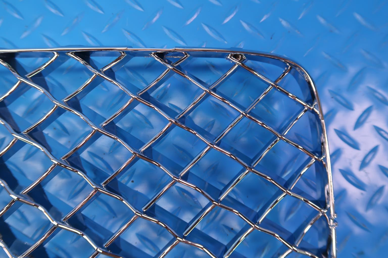 Bentley Bentayga front chrome left & right grille inserts #12439