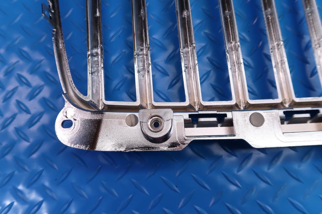 Bentley Bentayga Ewb Azure front chrome radiator grille #12442