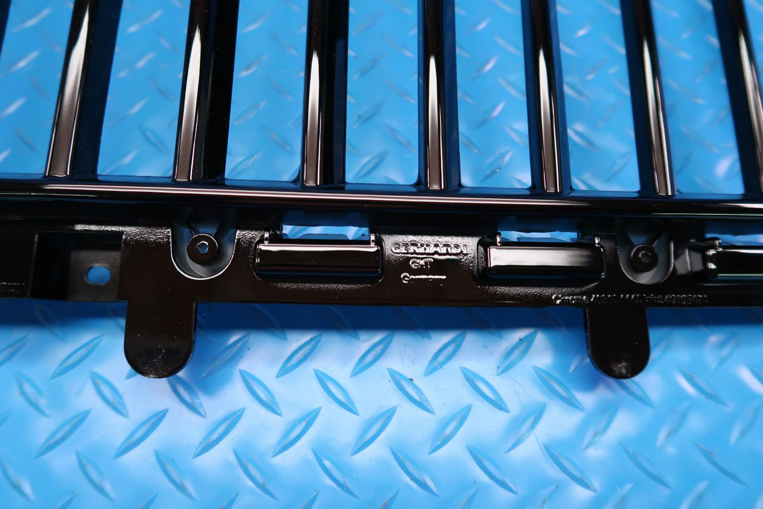 Bentley Bentayga Ewb Azure front black radiator grille #12443