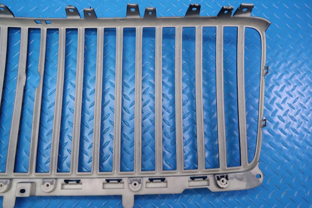 Bentley Bentayga Ewb Azure front black radiator grille #12443