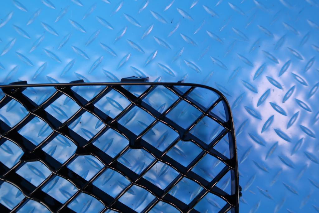 Bentley Bentayga front black left & right grille inserts #12469