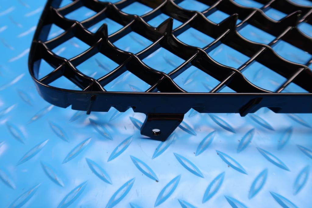Bentley Bentayga front black left grille insert #12470