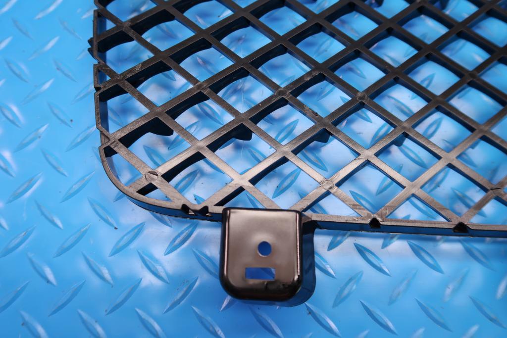 Bentley Bentayga front black left grille insert #12470