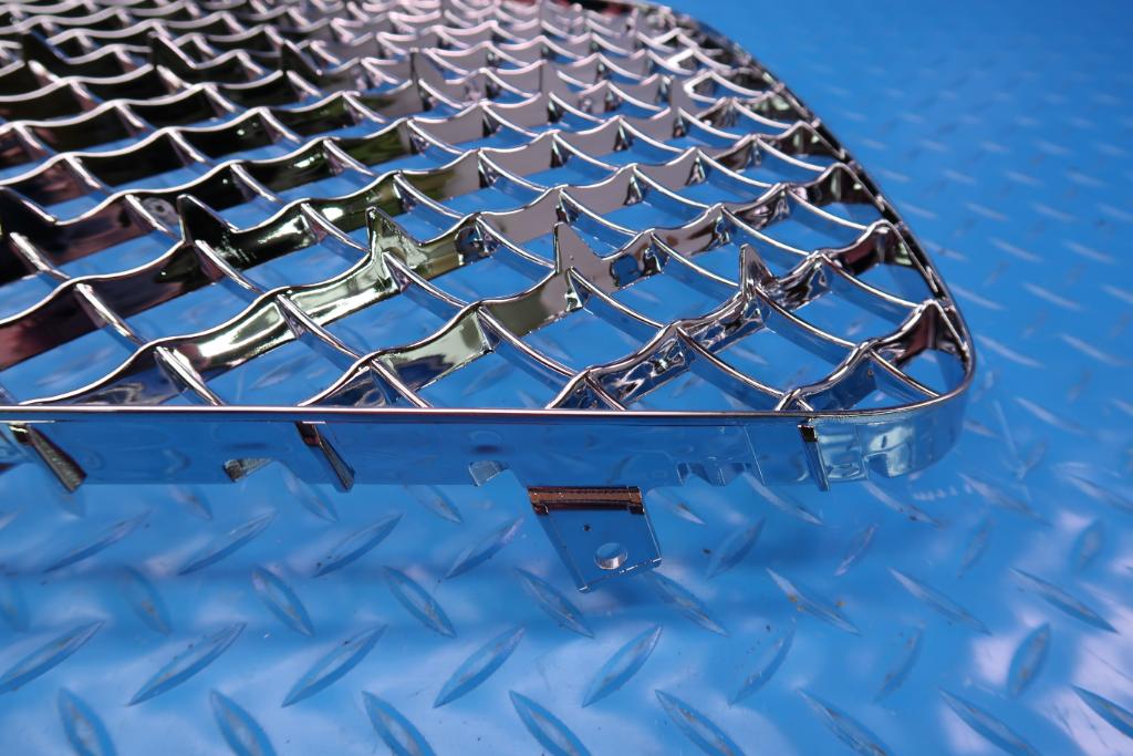 Bentley Bentayga front chrome left & right grille inserts #12472