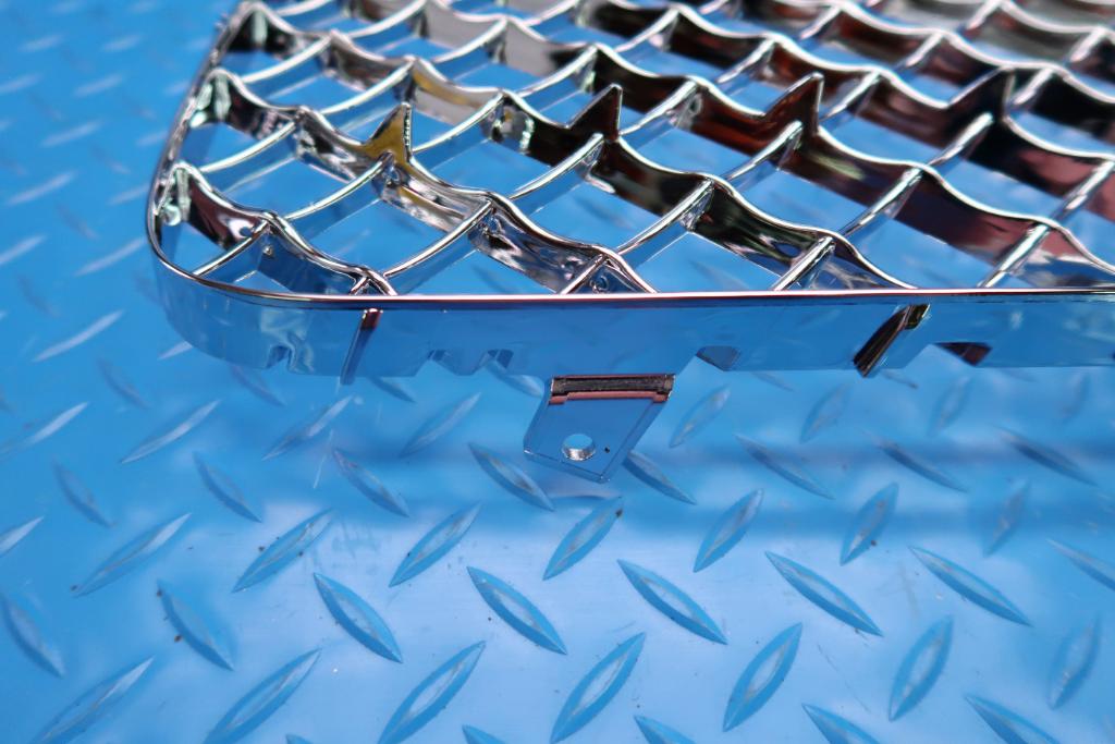 Bentley Bentayga front chrome left grille insert #12473
