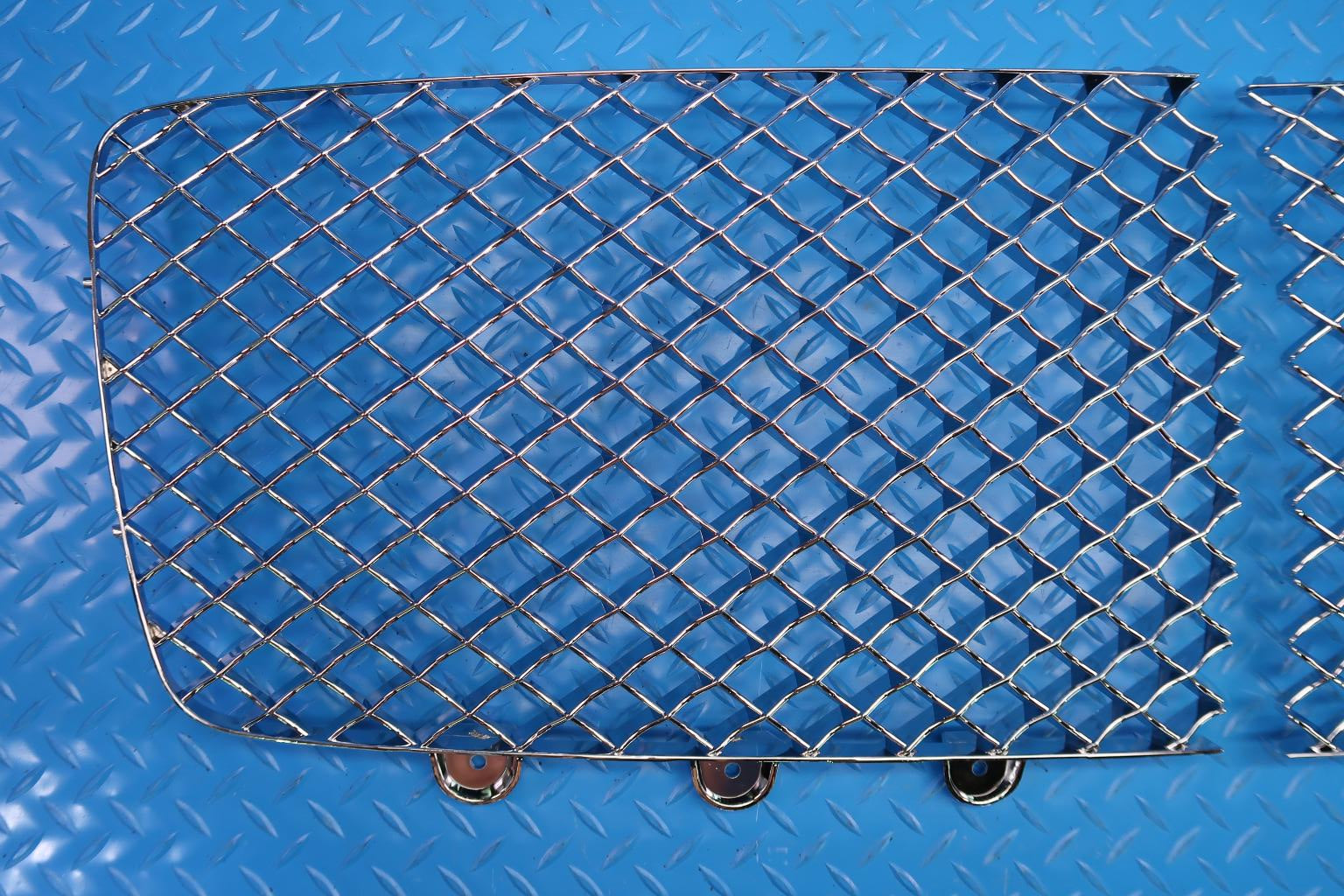 Bentley Gt Gtc front chrome radiator grille inserts left & right #12446