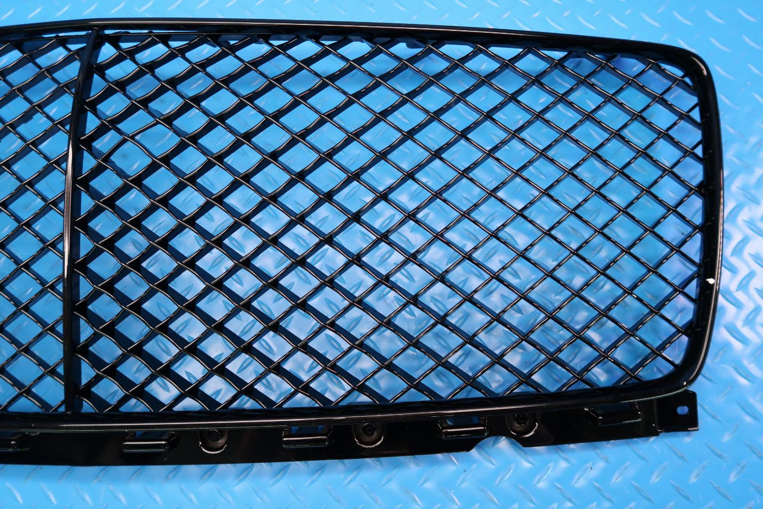 Bentley Gt Gtc front black radiator grille inserts + trim #12449