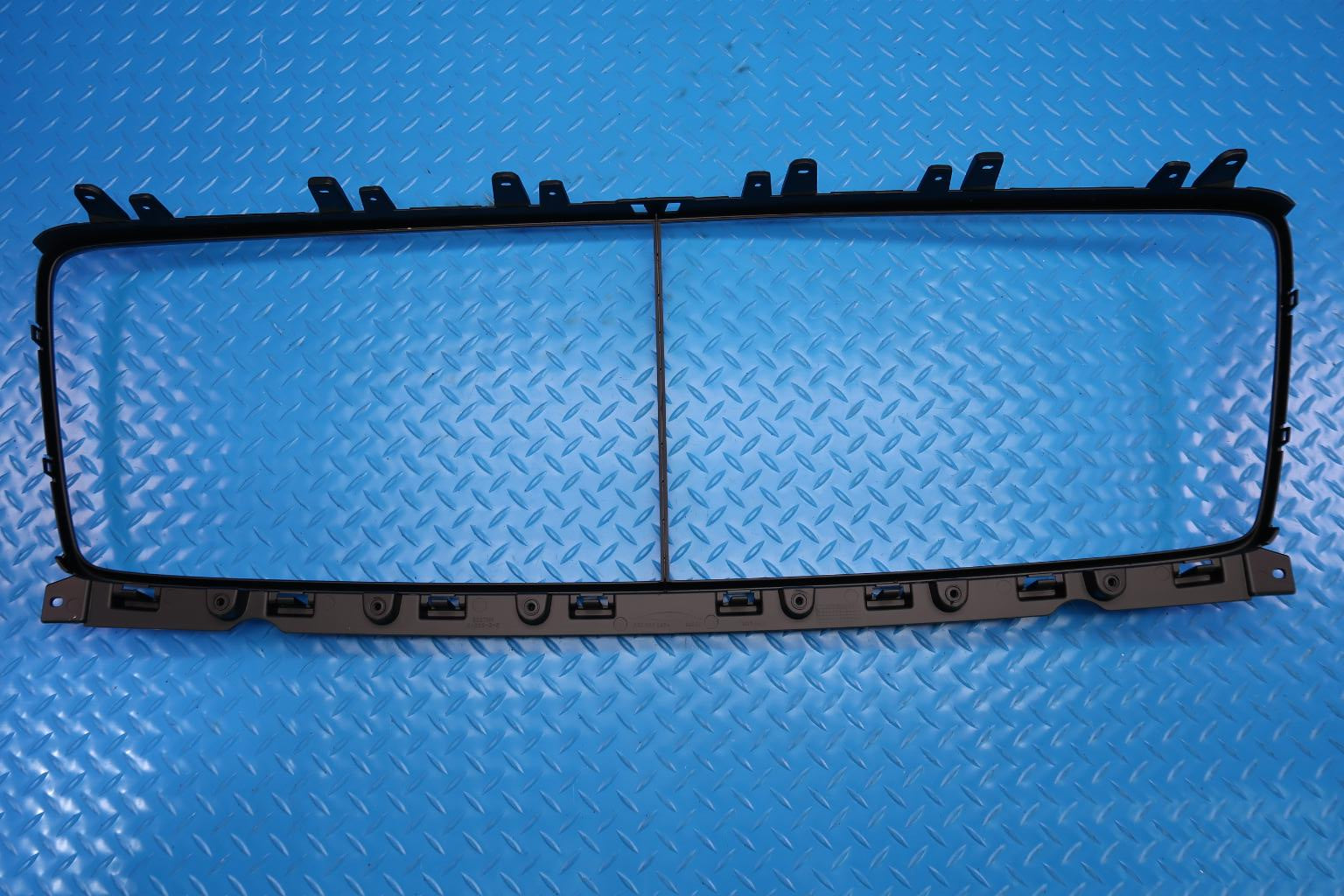 Bentley Gt Gtc front black radiator grille surround trim #12450