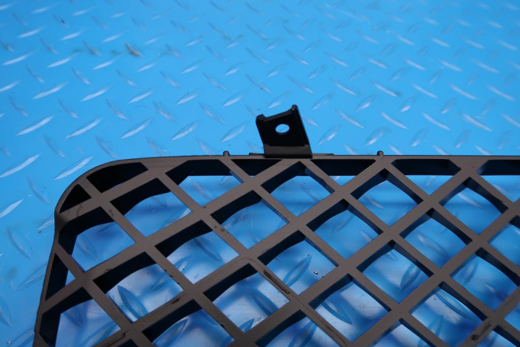 Bentley Gt Gtc left black radiator grille insert #12452