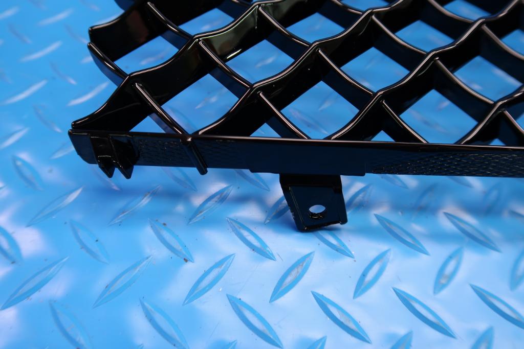 Bentley Gt Gtc right black radiator grille insert #12453