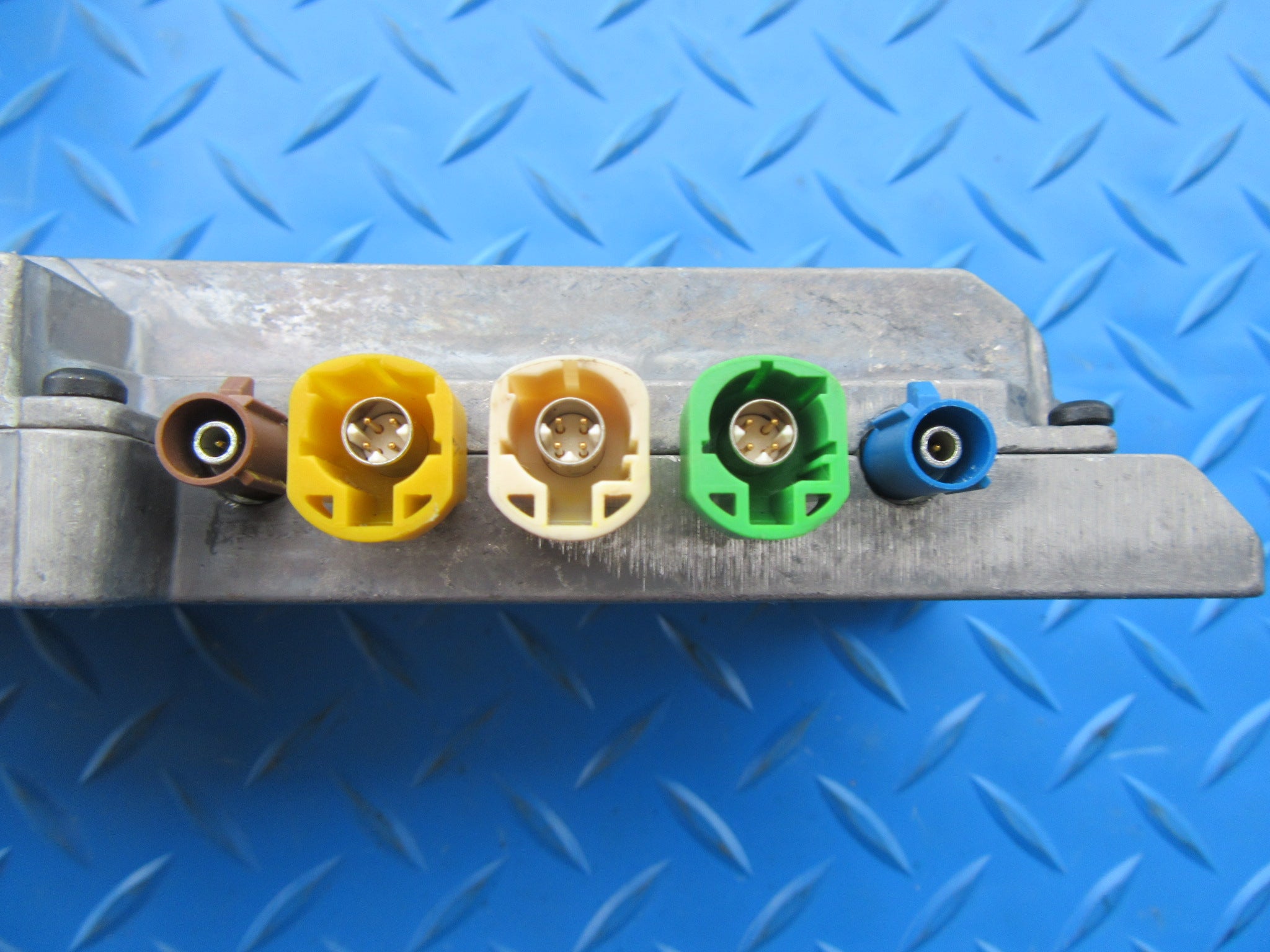 Lamborghini Aventador Huracan TSU control module #2447 – Alpine Performance