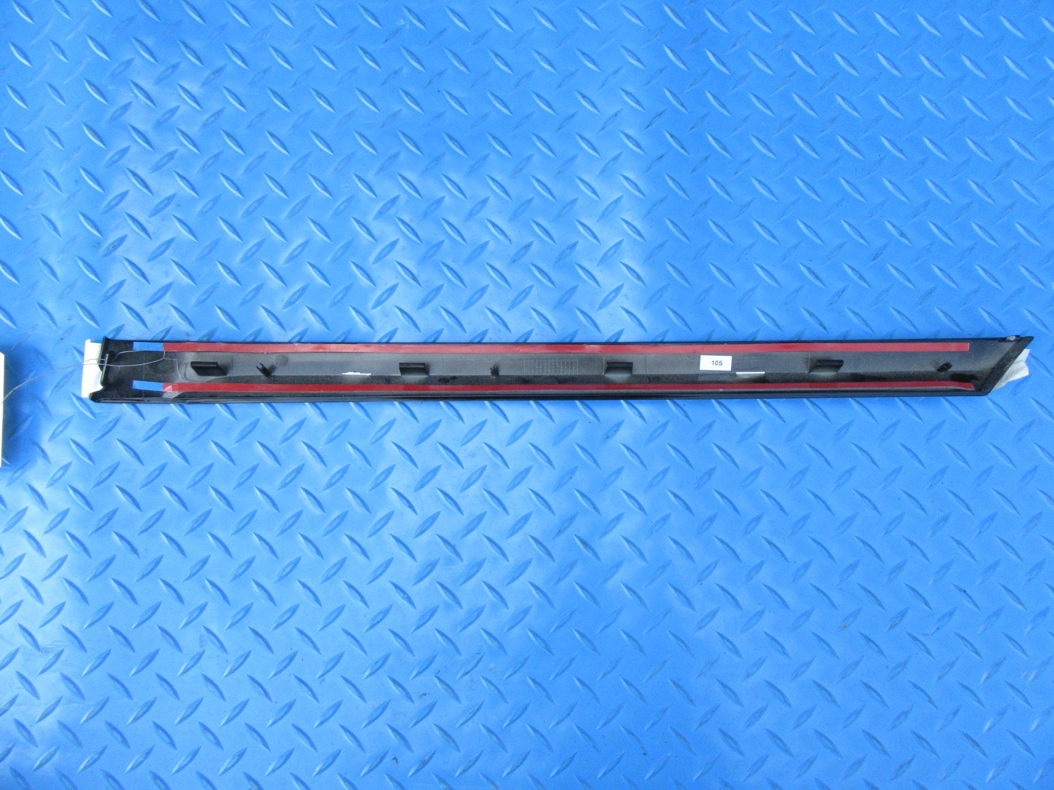 Bentley Continental GT GTC right quarter panel trim Black NEW #2402