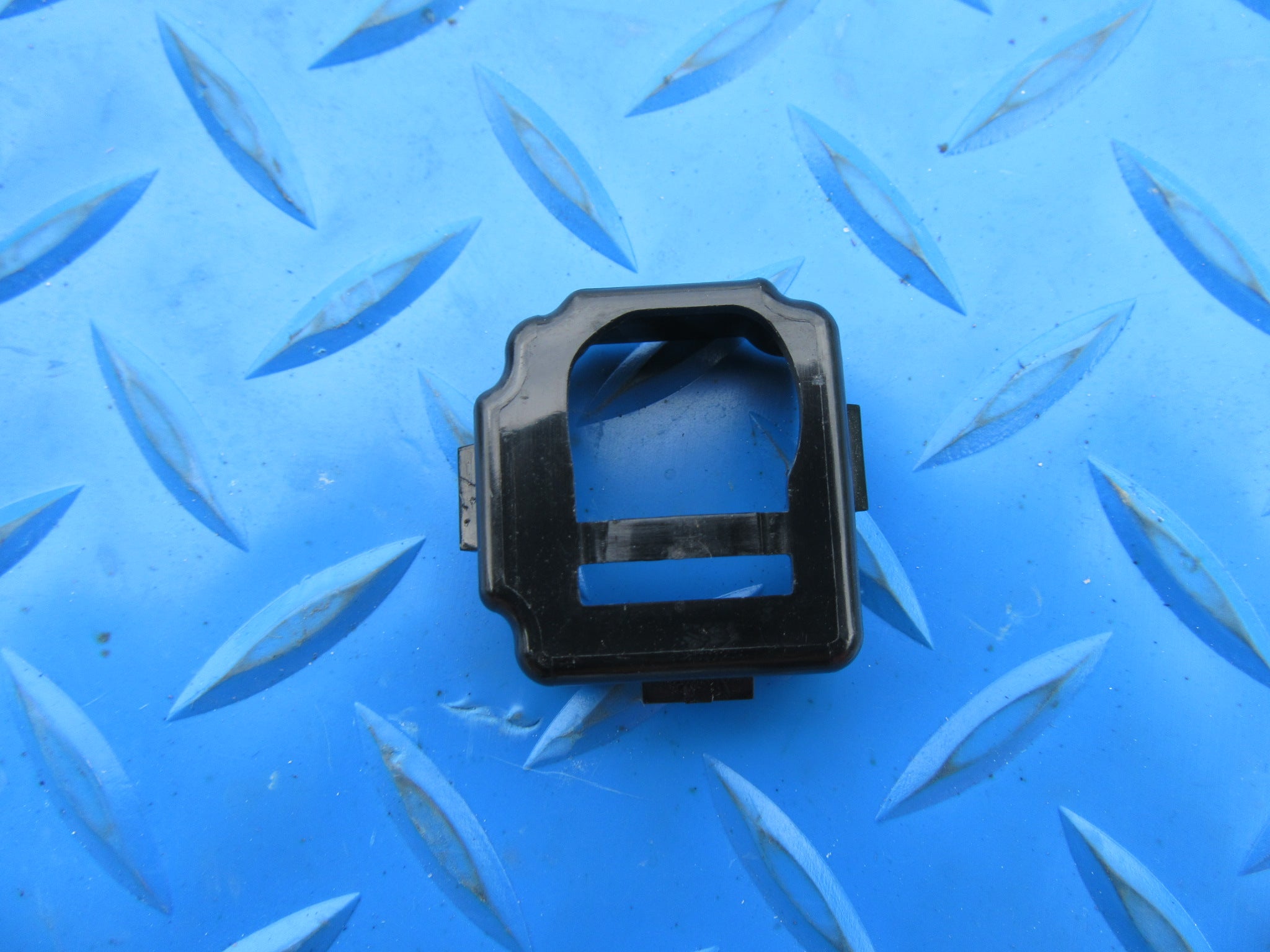 Bentley Bentayga front grille side mirror camera #2420