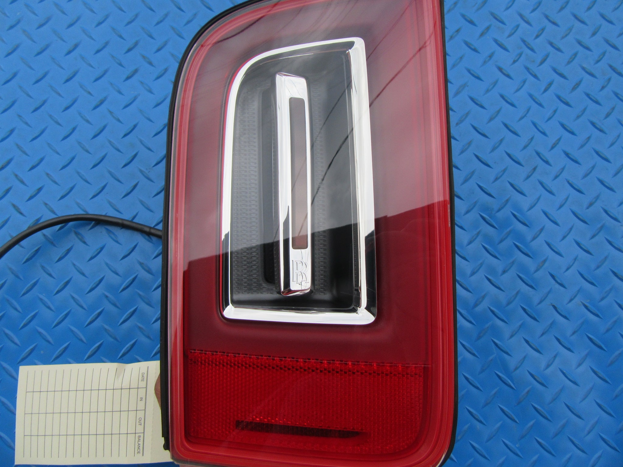 Rolls Royce Cullinan left tail light #2411