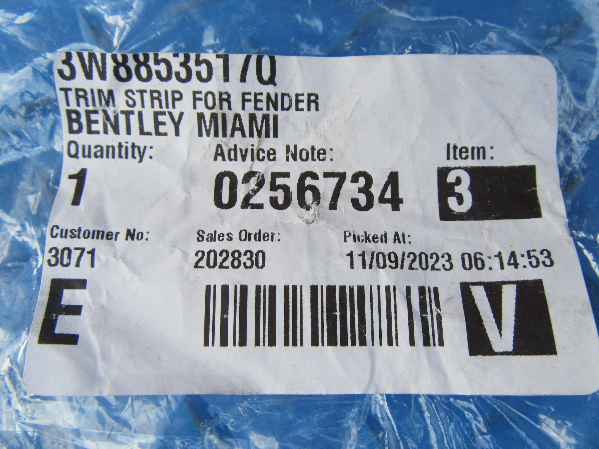 Bentley Continental GT GTC left fender chrome trim #2340