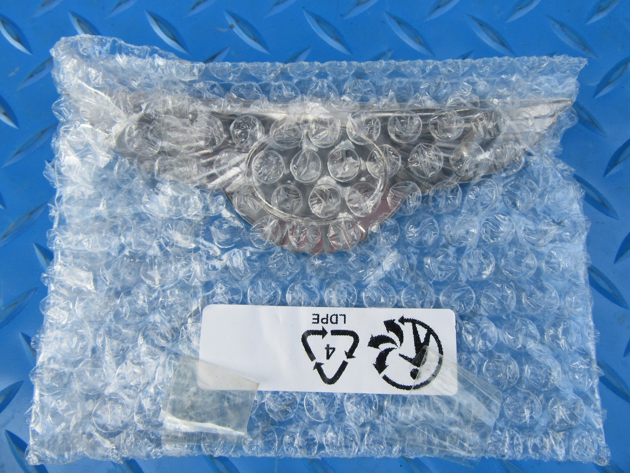 Bentley Continental Flying Spur GT GTC front wings emblem Metal NEW #2341