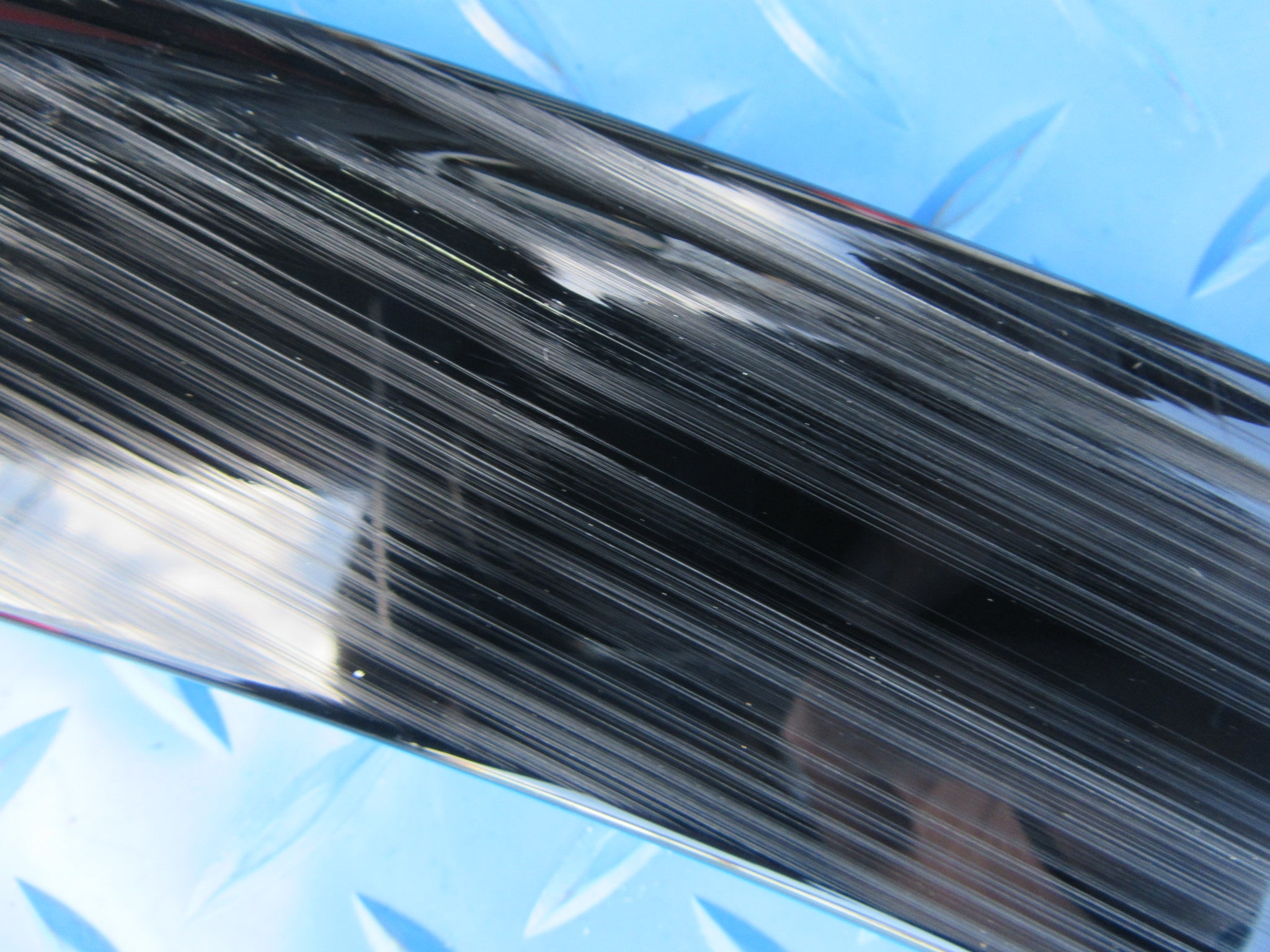 Bentley Bentayga right rear quarter wheel arch trim #2315